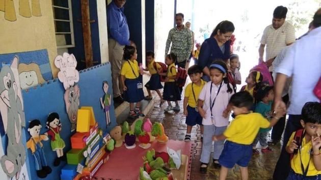 The Delhi government’s women and child development (WCD) department plans to conduct a study into the effectiveness and functioning of aanganwadi centres (AWCs) across the national capital to improve the status of pre-school education of the children enrolled.(HT File Photo)