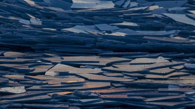 Shards of ice pile up on Lake Michigan along the South Haven Pier in South Haven, Michigan. (Joel Bissell / Kalamazoo Gazette - MLive.com via AP) Shards of ice pile up on Lake Michigan along the South Haven Pier in South Haven, Michigan. (Joel Bissell / Kalamazoo Gazette - MLive.com via AP)