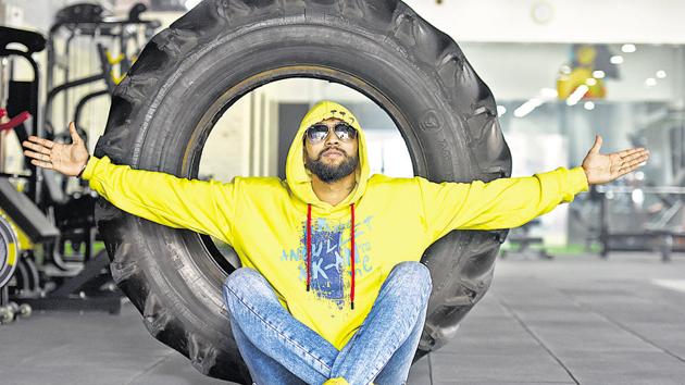 Amreek Singh’s first song, Jai Jai Bihar (2016), crossed 3,00,000 views on YouTube, impressive for a debut song. A Punjabi from Gurugram, he wants to “better” the image of the Bhojpuri music industry.(Amal KS/HT PHOTO)