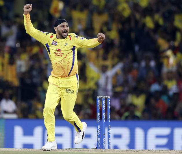 Harbhajan Singh tormented RCB on a pitch which was turning by bagging 3 wickets (AP)