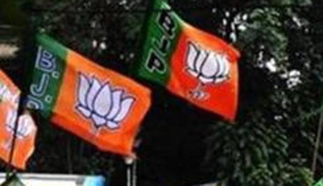 Lok Sabha elections 2019: Four sitting MPs dropped as BJP announced candidate list in Maharashtra (AFP) Lok Sabha elections 2019: Four sitting MPs dropped as BJP announced candidate list in Maharashtra (AFP)