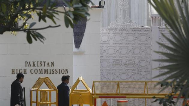 Police have also informed central intelligence agencies about the man’s visit to the High Commission.(HT File PHOTO) Police have also informed central intelligence agencies about the man’s visit to the High Commission.(HT File PHOTO)