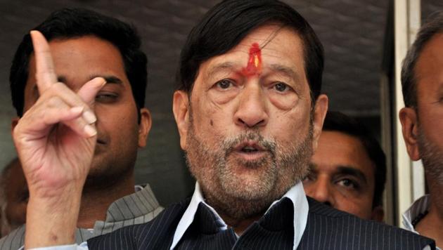 Girish Bapat, 69, a veteran Rashtriya Swayamsevak Sangh (RSS) worker and a member of legislative assembly (MLA) of five terms will be contesting the 2019 Lok Sabha polls as the Pune’s Bharatiya Janata Party (BJP) candidate. (HT File Photo) Girish Bapat, 69, a veteran Rashtriya Swayamsevak Sangh (RSS) worker and a member of legislative assembly (MLA) of five terms will be contesting the 2019 Lok Sabha polls as the Pune’s Bharatiya Janata Party (BJP) candidate. (HT File Photo)