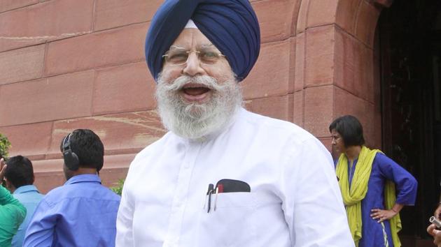 Union Minister SS Ahluwalia(Hindustan Times file photo)