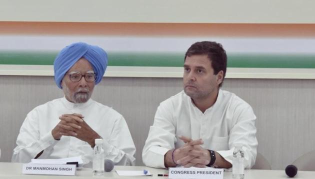 Former prime minister Manmohan Singh with Congress president Rahul Gandhi during the CWC meeting at AICC headquarter, in New Delhi on March 25. (HT Photo/Sanjeev Verma) Former prime minister Manmohan Singh with Congress president Rahul Gandhi during the CWC meeting at AICC headquarter, in New Delhi on March 25. (HT Photo/Sanjeev Verma)