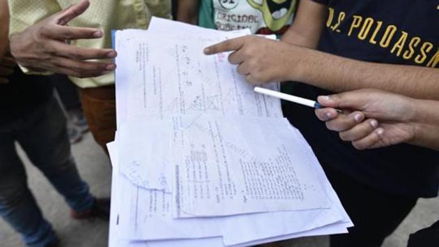 During the investigation, the police confiscated the phones of six students, who got the leaked paper. (Sanchit Khanna/HT File  PHOTO)