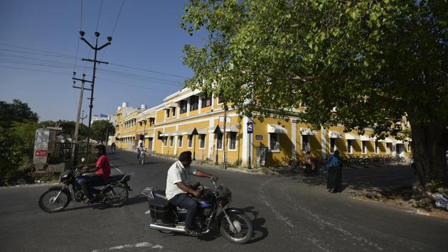 Though many European traders – including the Portuguese and Dutch – visited Puducherry from the 16th century onwards, what remains today is mostly a relic of its French past. The British razed Pondicherry to the ground when they gained control over it in 1761. When the French returned in 1763, they built what is known as the ‘boulevard town’ or old town. This is what the government now wants to promote as a heritage city. (Biplov Bhuyan / HT Photo) Though many European traders – including the Portuguese and Dutch – visited Puducherry from the 16th century onwards, what remains today is mostly a relic of its French past. The British razed Pondicherry to the ground when they gained control over it in 1761. When the French returned in 1763, they built what is known as the ‘boulevard town’ or old town. This is what the government now wants to promote as a heritage city. (Biplov Bhuyan / HT Photo)