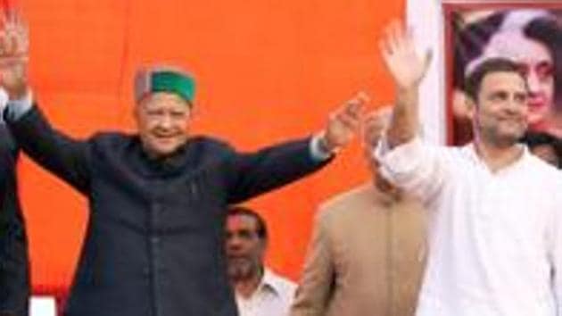 Senior Congress leader and former Himachal Pradesh CM Virbhadra Singh is said to be interested in contesting the Lok Sabha elections.(PTI File Photo)