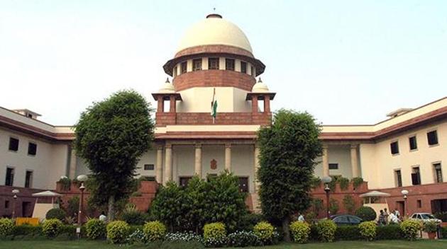 The Supreme Court has refused to entertain a plea filed by a former top cop of Uttar Pradesh seeking a direction to the Election Commission to ban roadshows and bike rallies during elections.(HT file photo)