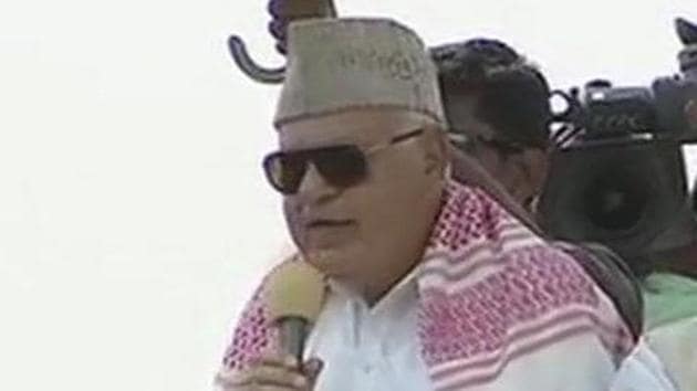 National Conference leader Farooq Abdullah addressing an election rally in support of TDP chief and Andhra Pradesh CM N Chandrababu Naidu on Tuesday. (ANI) National Conference leader Farooq Abdullah addressing an election rally in support of TDP chief and Andhra Pradesh CM N Chandrababu Naidu on Tuesday. (ANI)