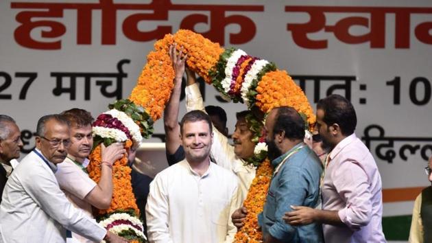 Rahul Gandhi took to Twitter to congratulate the scientists of the Defence Research and Development Organization. (Sanjeev/HT photo) Rahul Gandhi took to Twitter to congratulate the scientists of the Defence Research and Development Organization. (Sanjeev/HT photo)