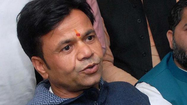 Rajpal Yadav addresses the media at Noida media club, Thursday, Feb. 28, 2019.(PTI)