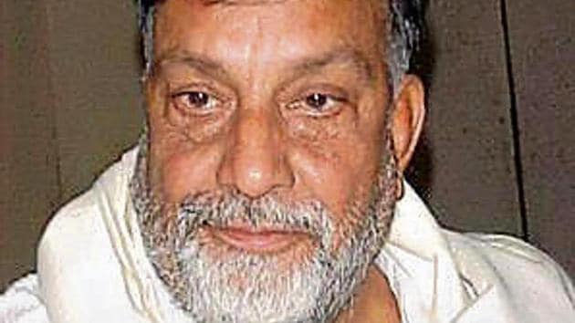 Jammu and Kashmir National Panthers Party leader Bhim Singh is contesting Lok Sabha elections from Jammu constituency.(HT Photo)