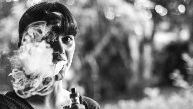 Vaping as dangerous as smoking, need blanket ban on e-cigarettes.(Unsplash)