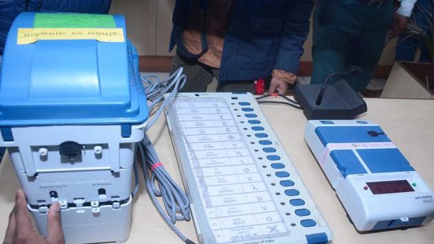 Ghaziabad India - March 14, 2019: A view of an Electronic Voting Machine (EVM) and Voter verifiable paper audit trail (VVPAT), at DM office, in Ghaziabad, India, on Thursday, March 14, 2019. The members of the federation of association of apartment owners will request contesting candidates to give affidavits which will include time line of the works which the candidate promises in their area.(Sakib Ali / Hindustan Times)