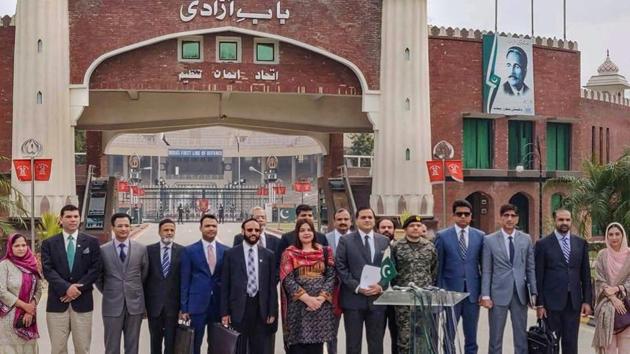 Pakistani delegation at Attari-Wagah border ahead of bilateral talks on Kartarpur Corridor.(PTI file photo) Pakistani delegation at Attari-Wagah border ahead of bilateral talks on Kartarpur Corridor.(PTI file photo)