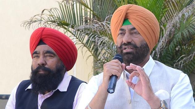 Addressing a press conference here, PDA leaders Sukhpal Khaira and Simarjeet Singh Bains said the PDA gives an alternative to different sections of society in Punjab.(HT File) Addressing a press conference here, PDA leaders Sukhpal Khaira and Simarjeet Singh Bains said the PDA gives an alternative to different sections of society in Punjab.(HT File)