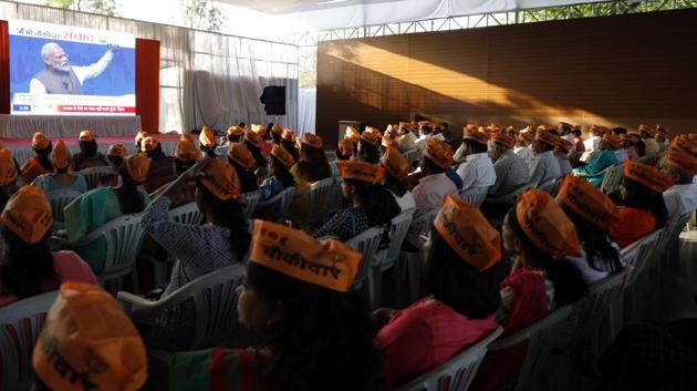 Prime Minister Narendra Modi addresses the  nation under the program named “Mai bhi Chaukidar” at Shubharambh Lawns, DP road on Sunday. (RAHUL RAUT/HT PHOTO) 