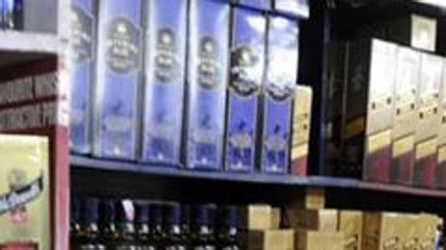 According to the Election Commission of India figures, with the model code of conduct in place, Gujarat has reported the fifth highest seizure of liquor in the country. (HT file photo) According to the Election Commission of India figures, with the model code of conduct in place, Gujarat has reported the fifth highest seizure of liquor in the country. (HT file photo)
