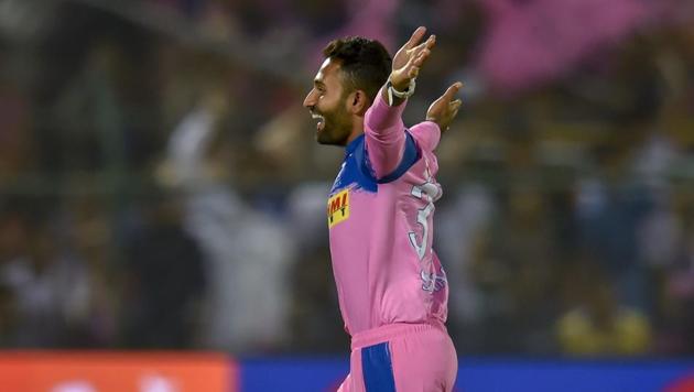 Jaipur: RR bowler Shreyas Gopal celebrates the wicket of Virat Kohli during the Indian Premier League (IPL T20 2019)(PTI) Jaipur: RR bowler Shreyas Gopal celebrates the wicket of Virat Kohli during the Indian Premier League (IPL T20 2019)(PTI)