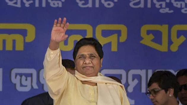 Bahujan Samaj Party chief Mayawati at a rally in Bhubaneswar on Tuesday.(PTI)