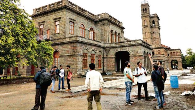 The students submitted a written letter to the registrar Dr Prafulla Pawar, demanding to immediately withdraw the rules.(HT FILE PHOTO)