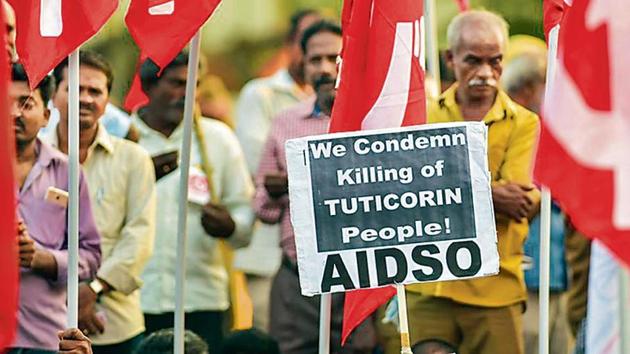 For half-a-century, elections in Tamil Nadu meant one thing: a clash of the titans. On one side was playwright-turned-politician M Karunanidhi, who helmed the Dravida Munnetra Kazhagam (DMK) and became chief minister five times.(PTI) For half-a-century, elections in Tamil Nadu meant one thing: a clash of the titans. On one side was playwright-turned-politician M Karunanidhi, who helmed the Dravida Munnetra Kazhagam (DMK) and became chief minister five times.(PTI)