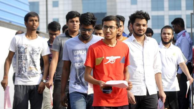 SSC CHSL 2019: Last date to apply today. (HT File) SSC CHSL 2019: Last date to apply today. (HT File)