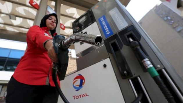 Fuel prices have increased steadily over the past three years. LPG and fuel oil used for electricity generation and bakeries are not included in the commitment to reaching full cost recovery through subsidy cuts, the letter said.(Reuters/ Representative Image) Fuel prices have increased steadily over the past three years. LPG and fuel oil used for electricity generation and bakeries are not included in the commitment to reaching full cost recovery through subsidy cuts, the letter said.(Reuters/ Representative Image)