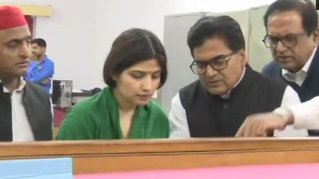 Dimple Yadav, Samajwadi Party’s candidate from Kannauj files nomination.(ANI)