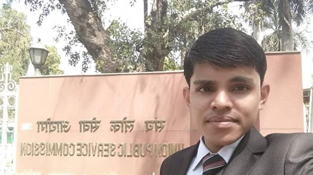 Pradeep Singh, the son of a petrol pump attendant from Indore who finished 93rd in the 2018 UPSC examinations.(HT PHOTO)