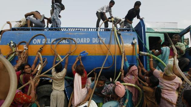 The Delhi government on Friday said its water crisis during the lean period in summer months can be solved if it gets a portion of the water the Centre had stopped from flowing into Pakistan after the Pulwama attack.(HT File Photo) The Delhi government on Friday said its water crisis during the lean period in summer months can be solved if it gets a portion of the water the Centre had stopped from flowing into Pakistan after the Pulwama attack.(HT File Photo)