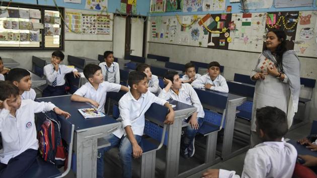 The STCs help out-of-school children — who have either dropped out of school or were never enrolled — get admitted into their age-appropriate classes in government schools.(Burhaan Kinu/HT PHOTO) The STCs help out-of-school children — who have either dropped out of school or were never enrolled — get admitted into their age-appropriate classes in government schools.(Burhaan Kinu/HT PHOTO)