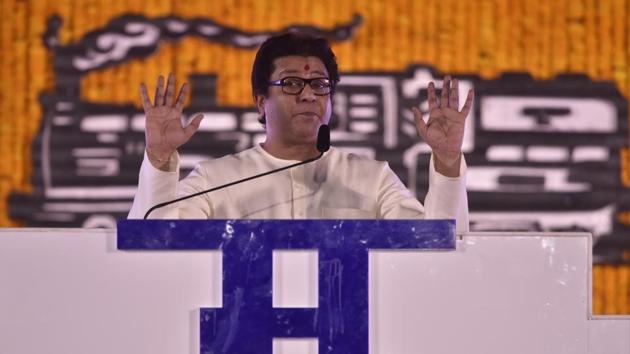 MNS chief Raj Thackeray addresses the public during his annual Gudi Padwa rally at Shivaji Park in Mumbai on Saturday. (Anshuman Poyrekar/HT Photo) MNS chief Raj Thackeray addresses the public during his annual Gudi Padwa rally at Shivaji Park in Mumbai on Saturday. (Anshuman Poyrekar/HT Photo)