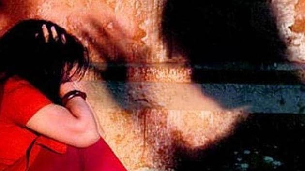the victim informed the family members that the three accused, among whom one was recognised by her, made her unconscious by putting a sedative-laced cloth on her face. the victim informed the family members that the three accused, among whom one was recognised by her, made her unconscious by putting a sedative-laced cloth on her face.