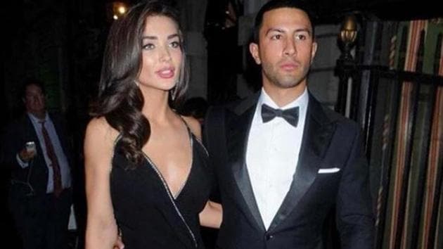 Pregnant Amy Jackson, fiancé George Panayiotou to celebrate their ...