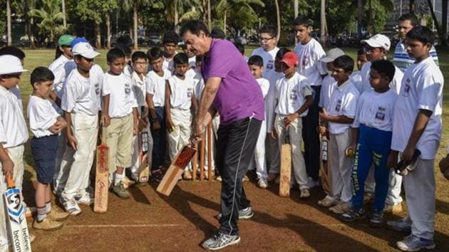 Children participate during Cricket workshop with Dilip Vengsarkar on the occasions of Hindustan Times NO TV DAY at Oval Maidan in Mumbai, India, on Saturday, May 28, 2016. (Photo by Kunal Patil/ Hindustan Times)(Hindustan Times)