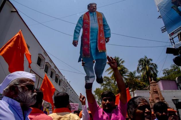 A rally of Shivajirao Adhalrao in front of collector office before he goes to fill his application for Lok Sabha election from Shirur constituency on Tuesday. (SANKet WANKHADE/HT PHOTO) 