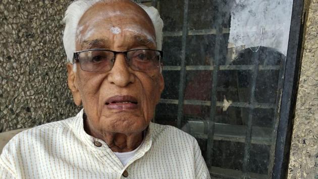 Hundred-and-one-year-old V Santhanam first voted in the 1946 provisional elections of the British Indian provinces. (HT Photo) Hundred-and-one-year-old V Santhanam first voted in the 1946 provisional elections of the British Indian provinces. (HT Photo)