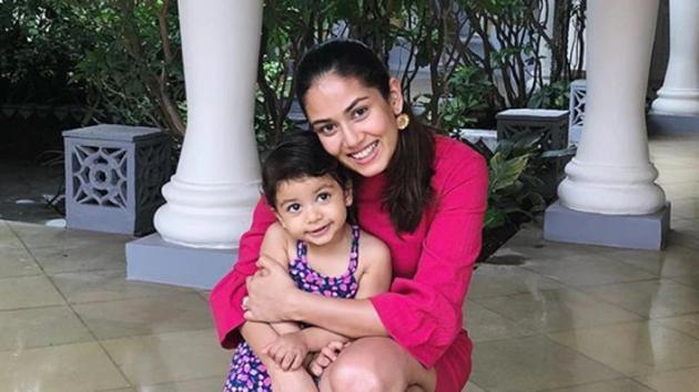 Mira Rajput poses with her daughter Misha. Mira Rajput poses with her daughter Misha.