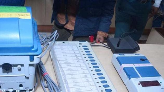 Ghaziabad India - March 14, 2019: A view of an Electronic Voting Machine (EVM) and Voter verifiable paper audit trail (VVPAT), at DM office, in Ghaziabad, India, on Thursday, March 14, 2019. The members of the federation of association of apartment owners will request contesting candidates to give affidavits which will include time line of the works which the candidate promises in their area. (Photo by Sakib Ali / Hindustan Times)