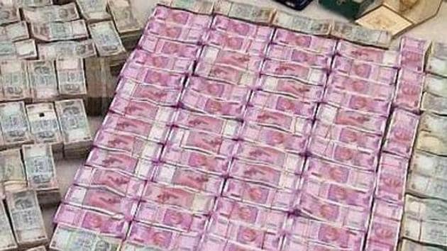 Madhya Pradesh’s e-tendering scam relates to how some firms allegedly illegally managed to hack the e-procurement portal to see the e-tenders before the bid was to be opened and then make favourable changes in the bid.(PTI / Representative Photo) Madhya Pradesh’s e-tendering scam relates to how some firms allegedly illegally managed to hack the e-procurement portal to see the e-tenders before the bid was to be opened and then make favourable changes in the bid.(PTI / Representative Photo)