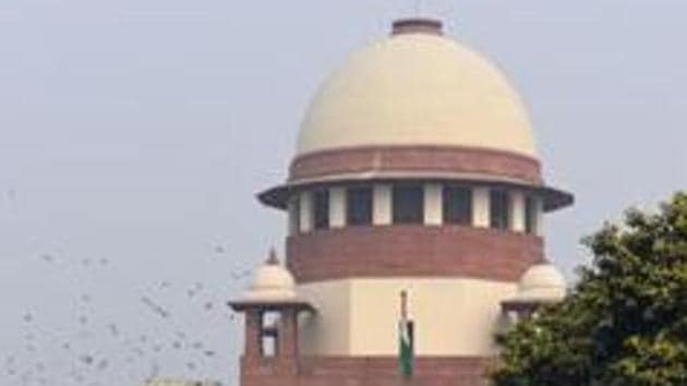 The Supreme Court on Thursday pulled up the West Bengal government for imposing an unofficial ban on the movie, Bhobhishyoter Bhoot, and directed it to pay Rs 20 lakh to the film’s producer. (Amal KS/HT PHOTO) The Supreme Court on Thursday pulled up the West Bengal government for imposing an unofficial ban on the movie, Bhobhishyoter Bhoot, and directed it to pay Rs 20 lakh to the film’s producer. (Amal KS/HT PHOTO)