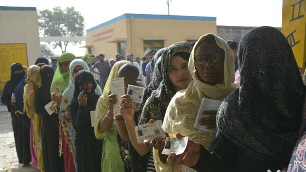 Lok Sabha elections 2019: Today is last day to register in voter list(Photo by Sakib Ali /Hindustan Times)