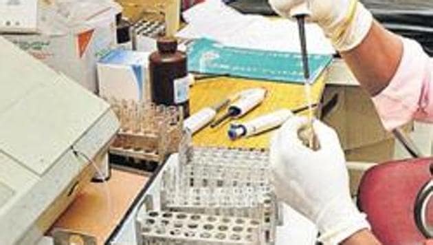 No record of pathology labs in city: BMC’s reply to RTI query (Diwakar Prasad/HT Photo)