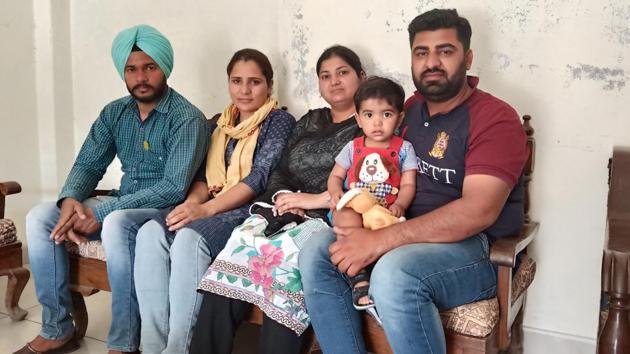 The district welfare officer Sangrur, said the department has received 29 applications in the past two years, for financial assistance from couples who have married inter-caste, as the government gives Rs 30,000 assistance to such couples.(HT PHOTO)