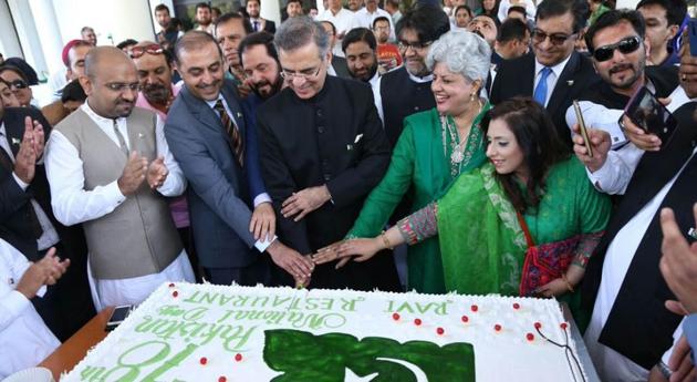 Mahmood had quietly worked behind the scenes to try and improve ties by focussing on humanitarian issues such as the release of prisoners.(Photo Credit: Twitter - Govt. Of Pakistan) Mahmood had quietly worked behind the scenes to try and improve ties by focussing on humanitarian issues such as the release of prisoners.(Photo Credit: Twitter - Govt. Of Pakistan)