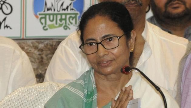 Describing her comments as “infantile”, Chowdhury said he would not comment at all. Abhijit Mukherjee could not be reached as his phone was switched off.(Samir Jana/Hindustan Times File Photo)