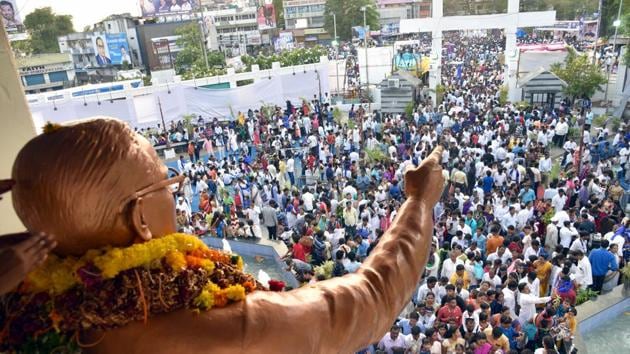 In Maharashtra, Dalits have a sizeable presence, but this strength stands dissipated because of the disunity in the Dalit leadership. (HT PHOTO) In Maharashtra, Dalits have a sizeable presence, but this strength stands dissipated because of the disunity in the Dalit leadership. (HT PHOTO)