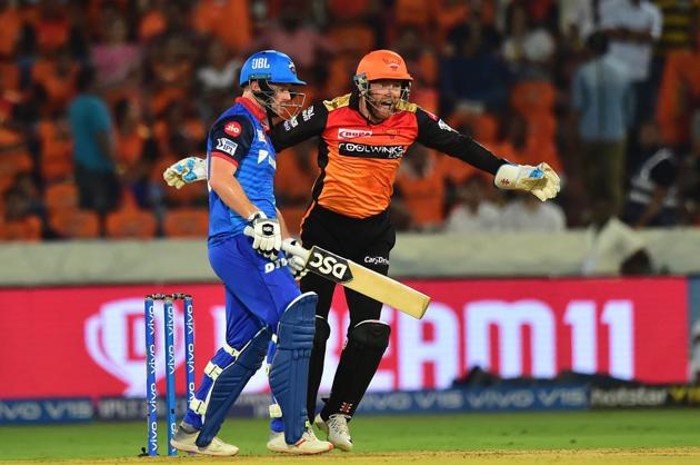 Hyderabad: Sunrisers Hyderabad (SH) wicketkeeper Jonny Bairstow celebrates after taking the catch of Delhi Capitals (DC) Colin Munro during the Indian Premier League 2019 (IPL T20) cricket match between Sunrisers Hyderabad (SH) and Delhi Capitals (DC). (PTI)